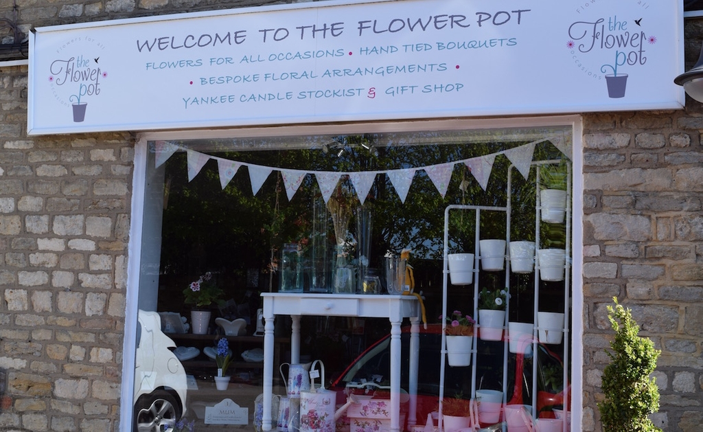 original FlowerPot 1525970914 - Brackley